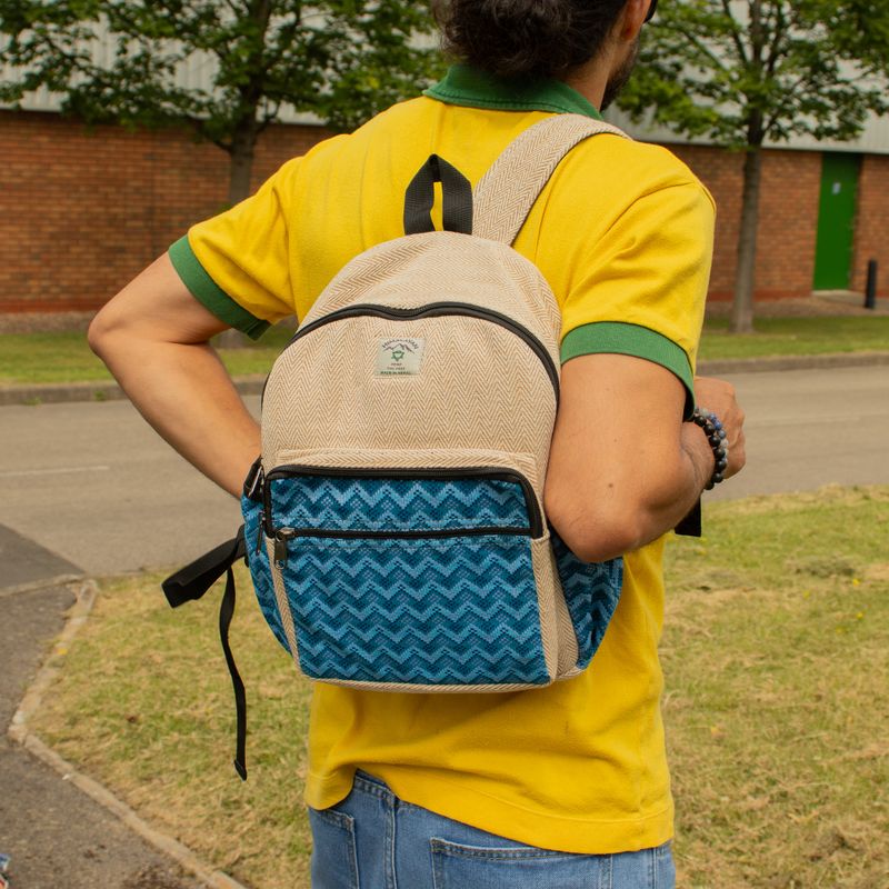 Standard Kathmandu-Rucksack - Dhaka-Design (34x27x10cm)