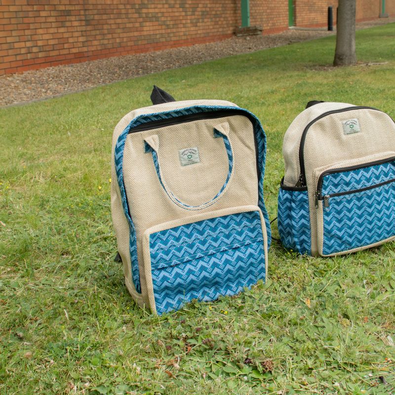 Großer Kathmandu-Rucksack - Dhaka-Design (39x28x13 cm)