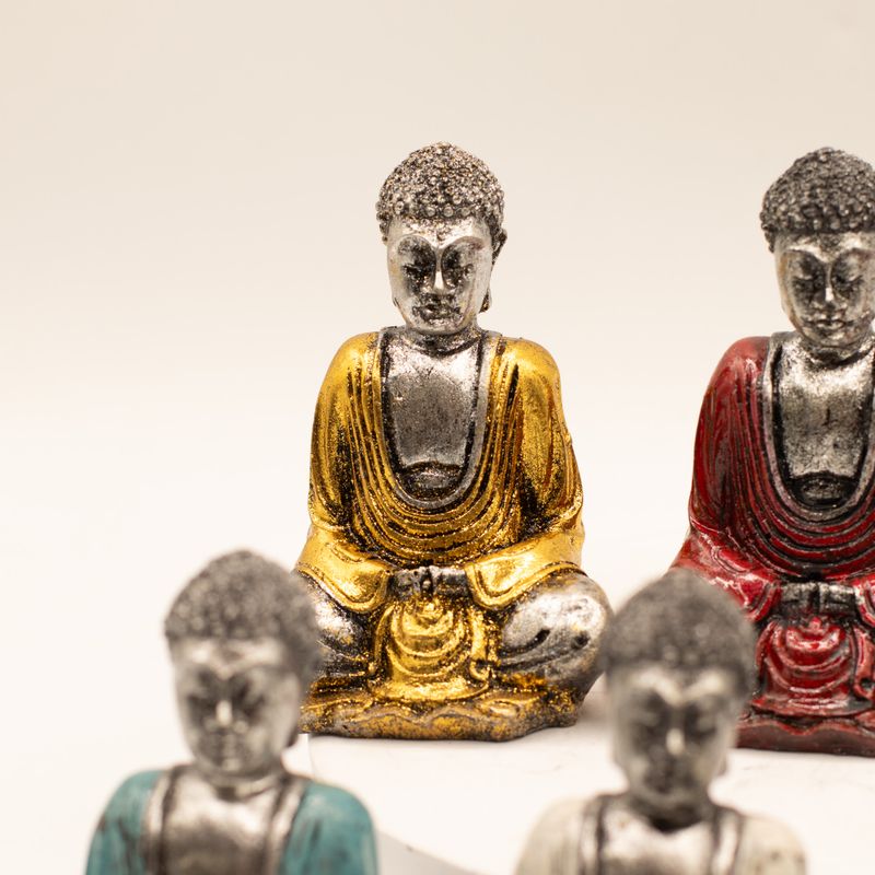 Silberner Mini-Buddha (in verschiedenen Farben)