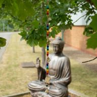 Indische Windspiele - Messing-Elefant mit Chakra-Perlen - Glocken an der Schnur - 53 cm