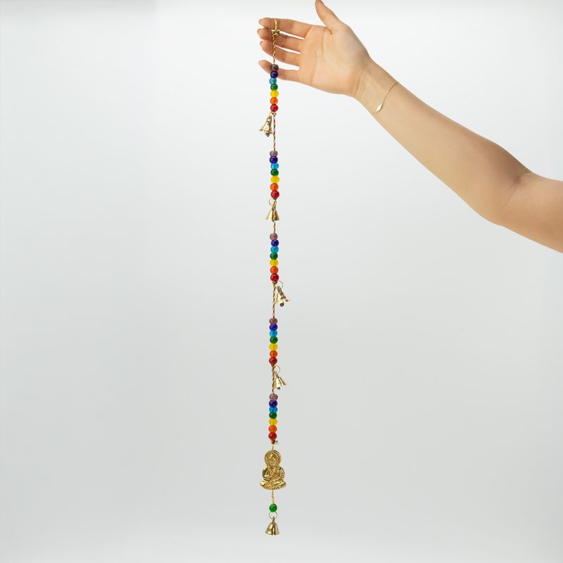 Indische Glocken – Buddha aus Messing mit Chakra-Perlen – Glocken an Schnur – 53 cm