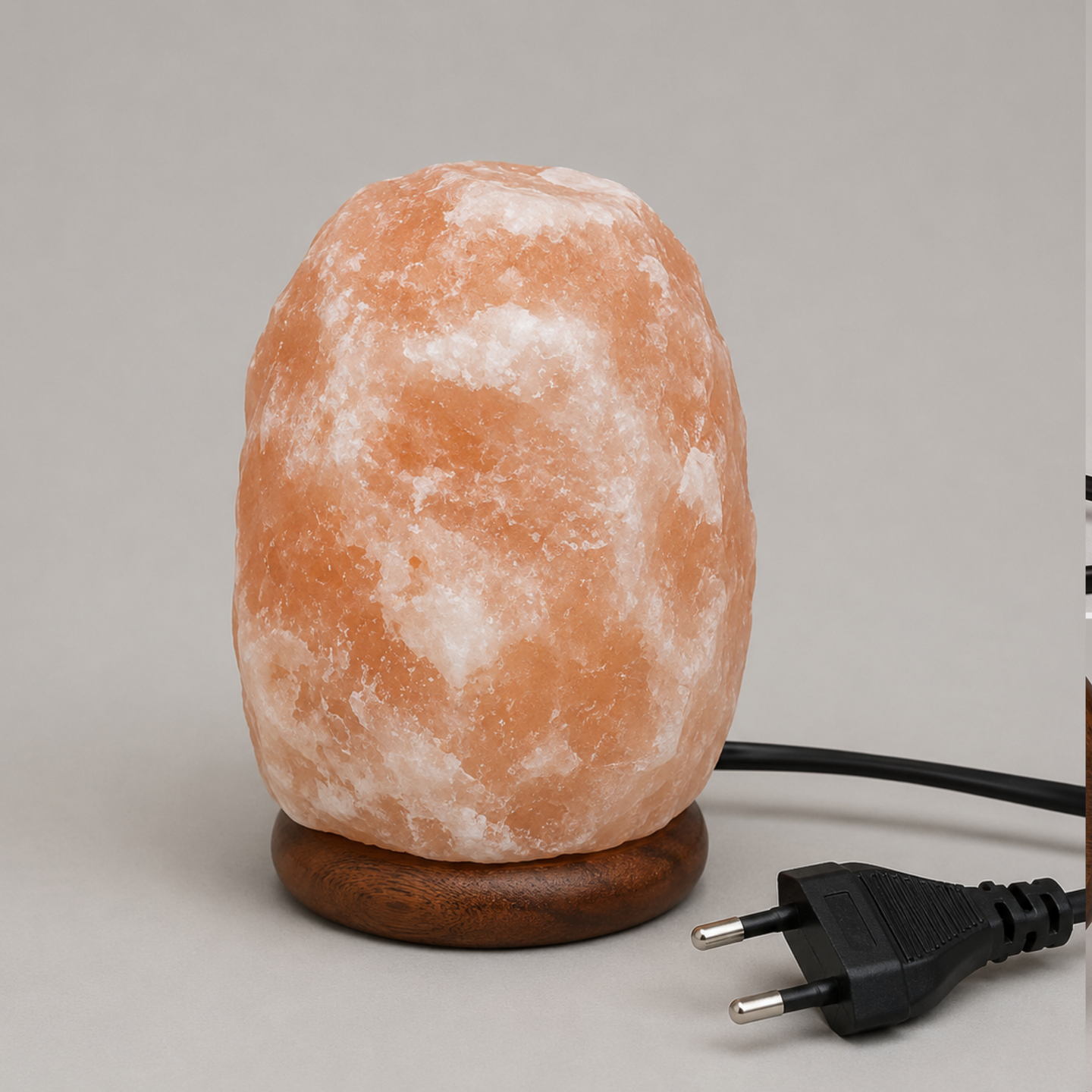 Steckdosenadapter & USB-Ladestationen