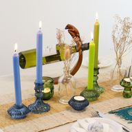 Einfarbige Tafelkerzen & Glas-Kerzenhalter - Starter-Set