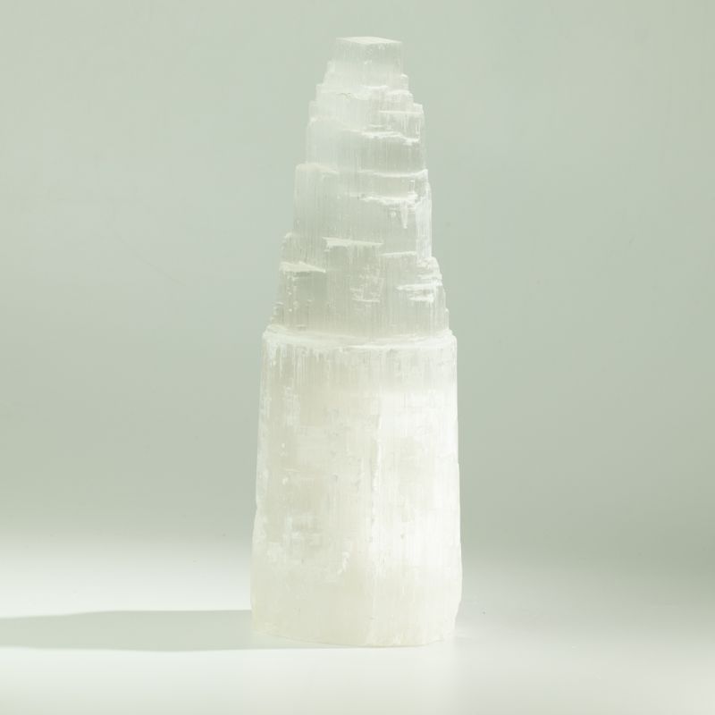 Natürliche Selenit-Turmlampe - 25 cm