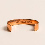 Solide Kupferarmbänder mit Affirmationen-Gravuren (verschiedene)