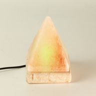 Qualitäts-USB-Pyramiden-Salzlampe – 9 cm (mehrfach)