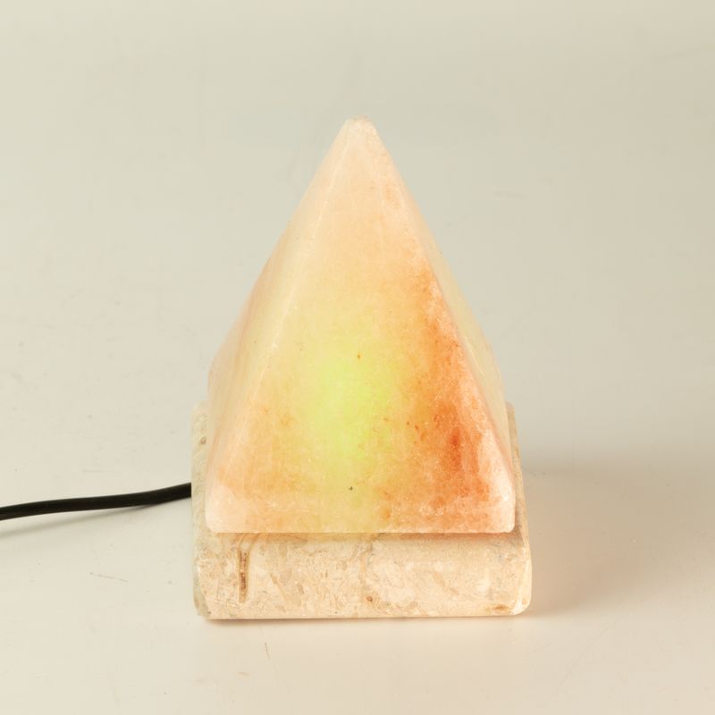 Qualitäts-USB-Pyramiden-Salzlampe – 9 cm (mehrfach)