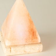 Qualitäts-USB-Pyramiden-Salzlampe – 9 cm (mehrfach)