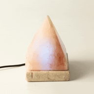 Qualitäts-USB-Pyramiden-Salzlampe – 9 cm (mehrfach)