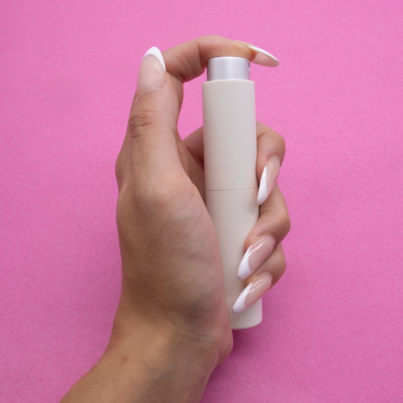 Parfüm-Zerstäuber zum Drehen - 10 ml - Creme