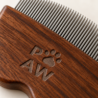 PAW Pflegezubehör – Mini-Flohkamm & Kamm für empfindliche Bereiche – Walnuss