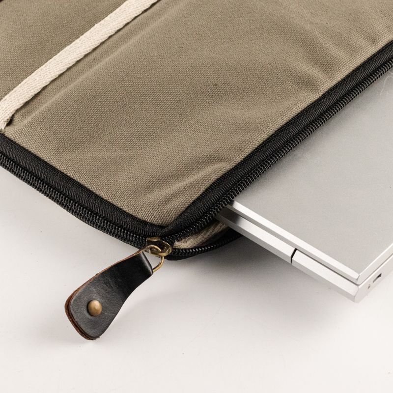 Große Laptop-Tasche aus Canvas – Oliv