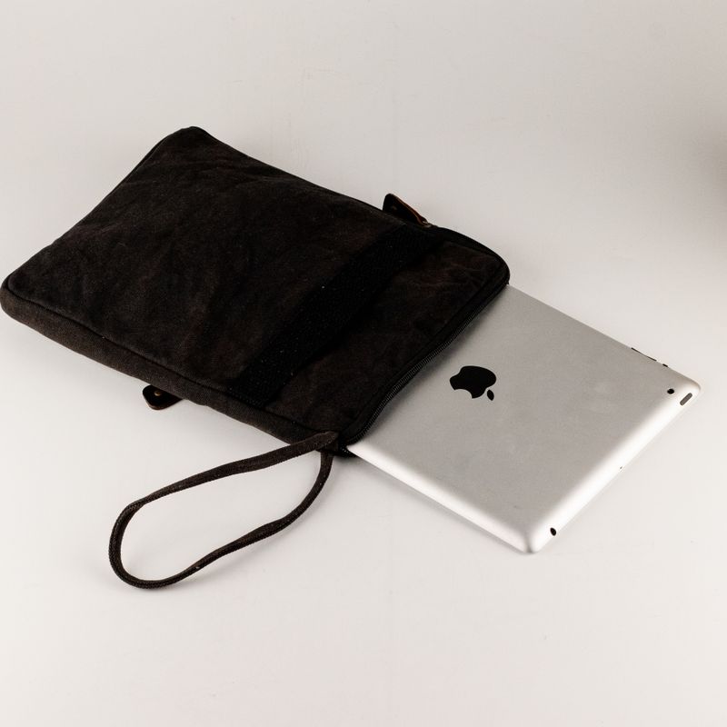 Stonewashed Tablet-Tasche – Anthrazit