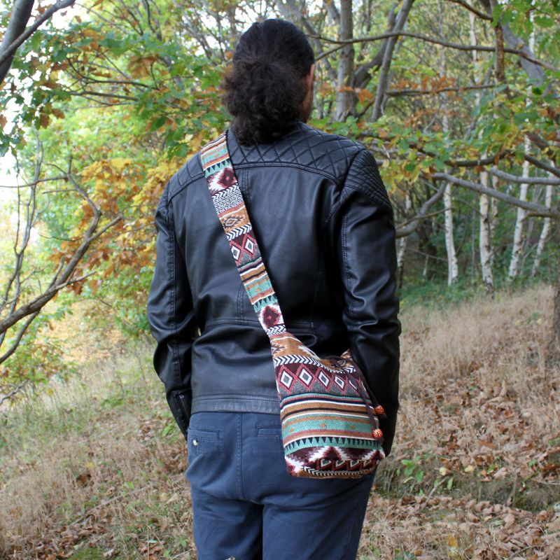 Jacquard-Umhängetasche (mittelgroß) braun