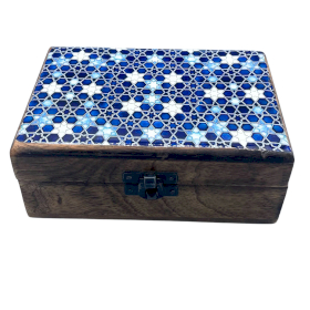 Mittelgroße Holzkiste mit Keramikglasur– 15 x 10 x 6 cm – blaue Sterne