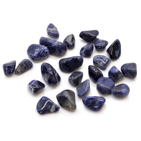 24x Kleine afrikanische Trommelsteine – Sodalith – reines Blau