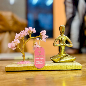 Edelstein-Yoga-Garten – Namaste-Pose – geneigter Rosenquarz-Baum – 100 Splittersteine